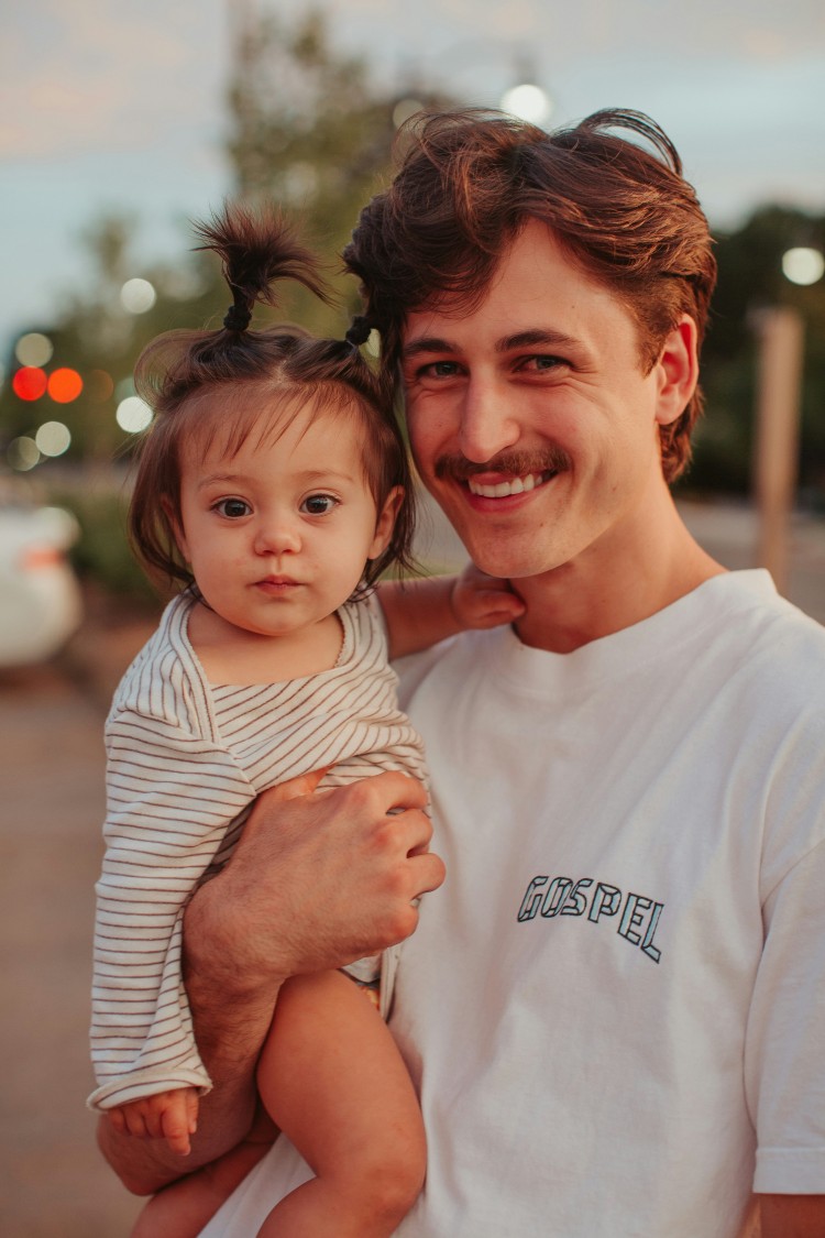 孤軍奮闘シングルファザー